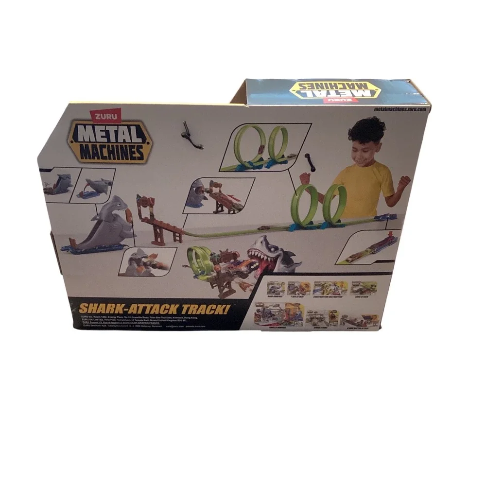 Zuru Metal‎ Machines Shark Attack Track Set Double Loop Racing Playset with Car